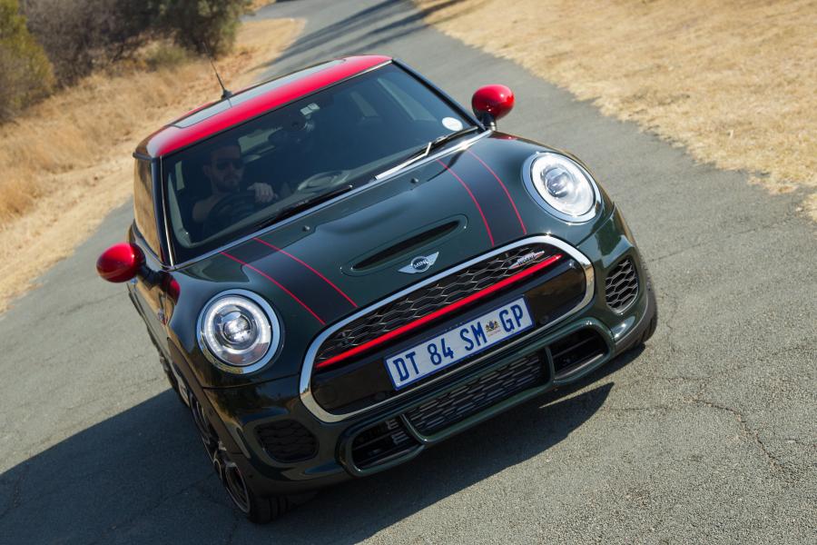 Mini Cooper S JCW 2015 года  (ZA) (фото 8 из 24)